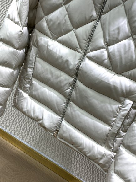 Moncler - Мужская куртка пуховик TJ_2712MO7 Moncler - Мужская куртка пуховик TJ_2712MO7