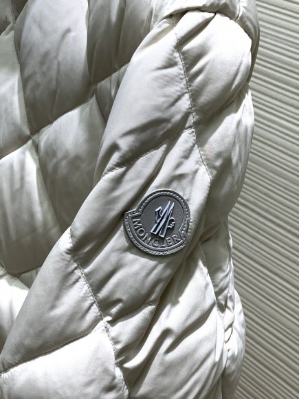 Moncler - Мужская куртка пуховик TJ_2712MO7 Moncler - Мужская куртка пуховик TJ_2712MO7