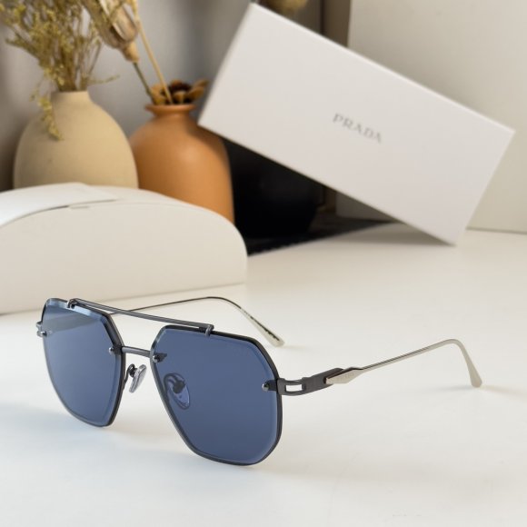 Prada - Солнцезащитные очки K2_2207PR9 Prada - Солнцезащитные очки K2_2207PR9