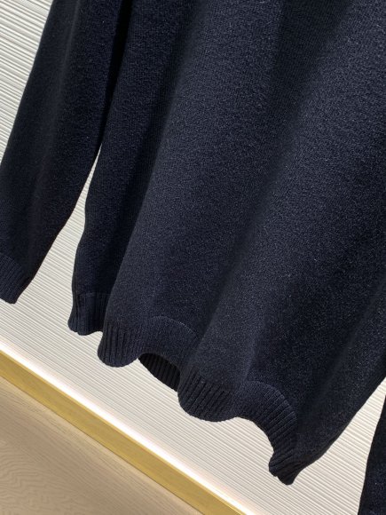 Louis Vuitton - Мужская кофта пуловер TJ_2712LV8 Louis Vuitton - Мужская кофта пуловер TJ_2712LV8