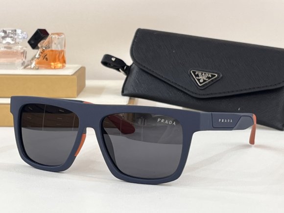 Prada - Солнцезащитные очки BO_0905PR2