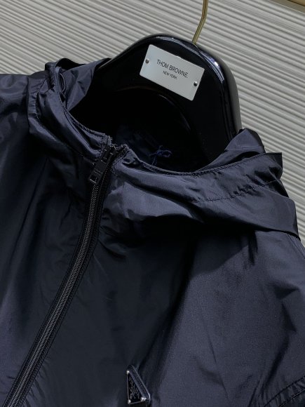 Prada - Мужская куртка ветровка TI_0708PR2
