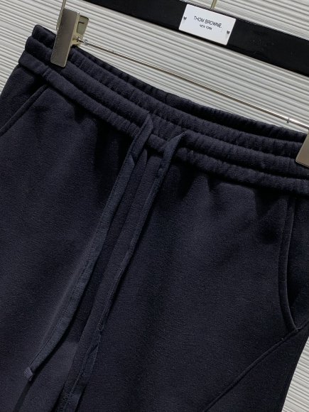 Balenciaga - Мужские повседневные штаны брюки TI_2511BA3 Balenciaga - Мужские повседневные штаны брюки TI_2511BA3