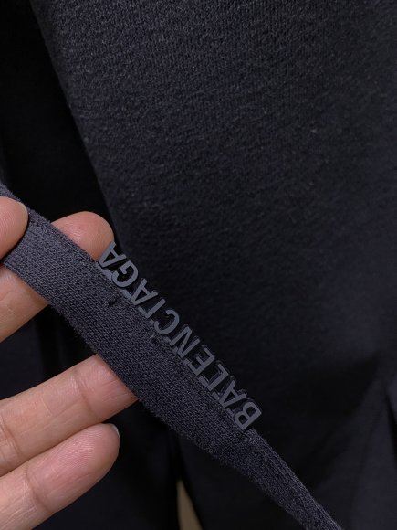 Balenciaga - Мужские повседневные штаны брюки TI_2511BA3 Balenciaga - Мужские повседневные штаны брюки TI_2511BA3