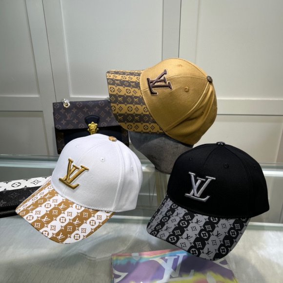 Louis Vuitton - Бейсболка кепка AO_1904LV13