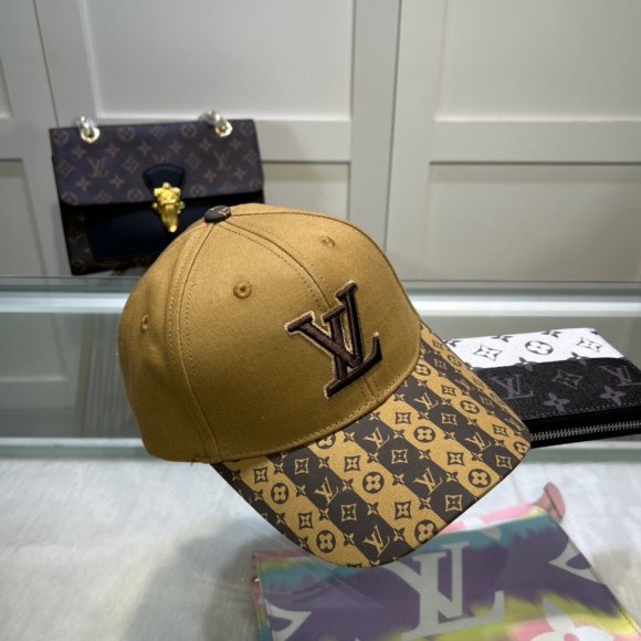 Louis Vuitton - Бейсболка кепка AO_1904LV13
