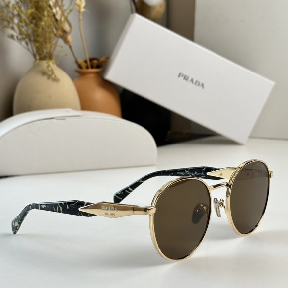 Prada - Солнцезащитные очки K2_2207PR10 Prada - Солнцезащитные очки K2_2207PR10