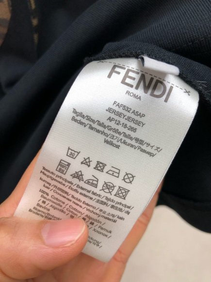 Fendi - Мужская футболка майка DZ_2102FE8 Fendi - Мужская футболка майка DZ_2102FE8