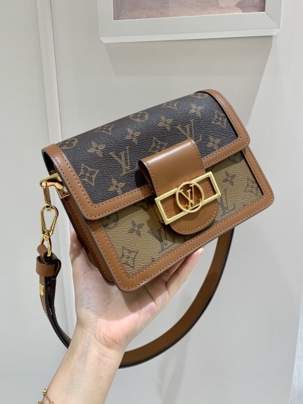 Louis Vuitton Женская сумка LL_0102LV1