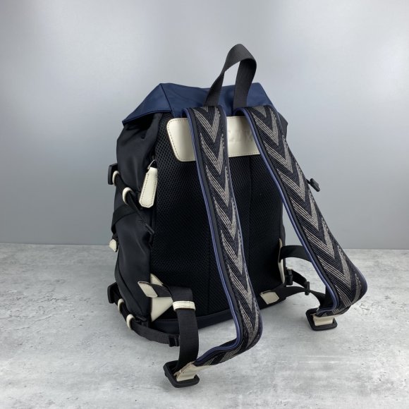 Bally Сумка рюкзак BU_2612BA2 Bally Сумка рюкзак BU_2612BA2