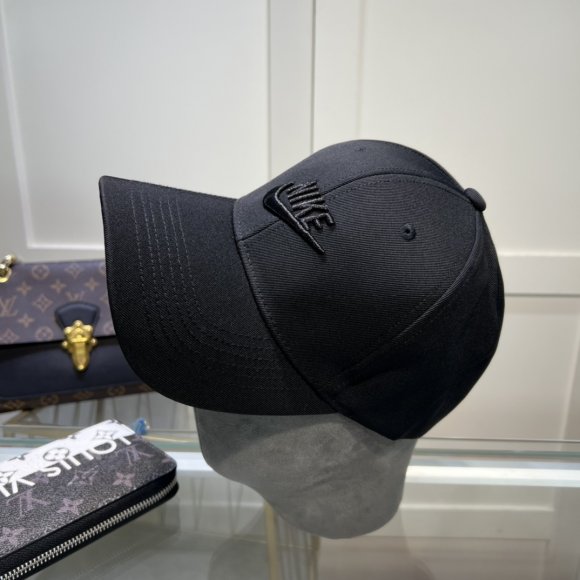 Nike - Бейсболка кепка AO_1904NI15 Nike - Бейсболка кепка AO_1904NI15