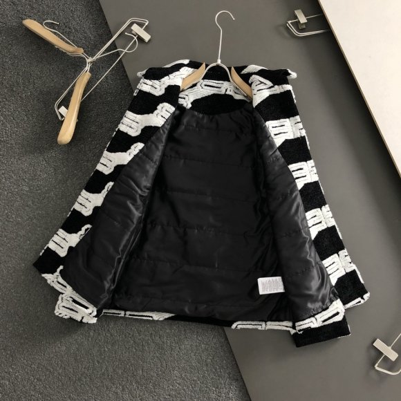 Balenciaga - Мужская куртка ветровка DF_1010BA10