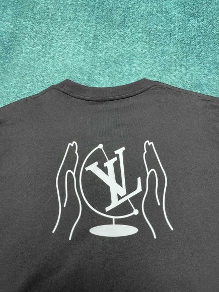 Louis Vuitton - Мужская футболка майка DZ_2102LV10