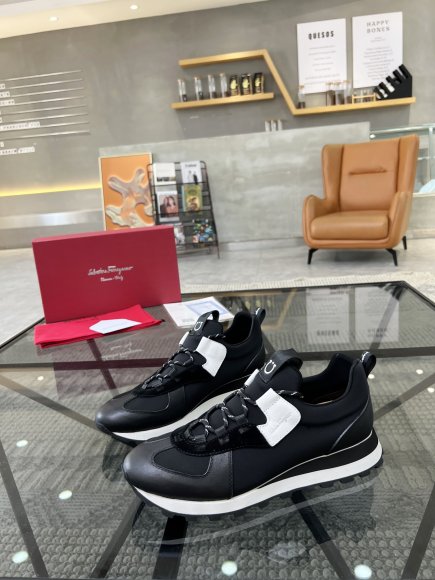 Salvatore Ferragamo - Мужские кроссовки RU_2805SF1