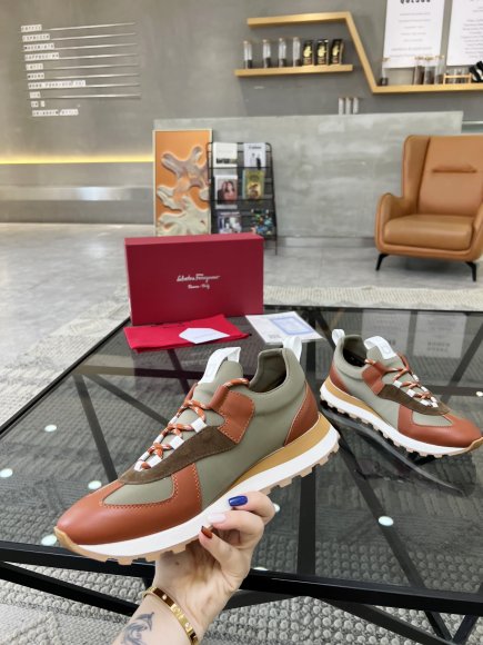Salvatore Ferragamo - Мужские кроссовки RU_2805SF1