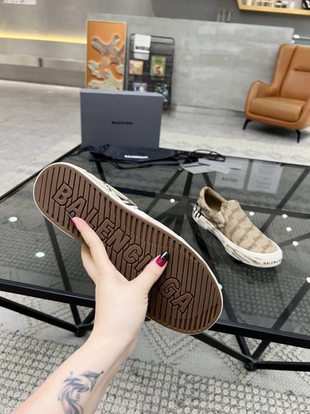 Balenciaga  - Мужские кроссовки слипоны RU_2706BA1