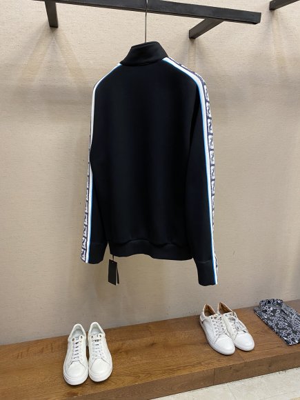 Fendi - Мужская кофта DZ_0709FE1 Fendi - Мужская кофта DZ_0709FE1