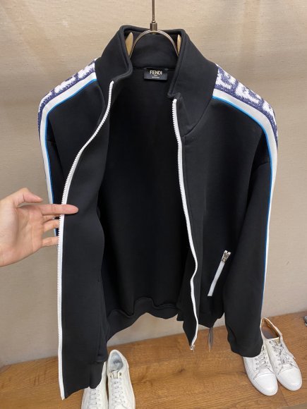 Fendi - Мужская кофта DZ_0709FE1 Fendi - Мужская кофта DZ_0709FE1