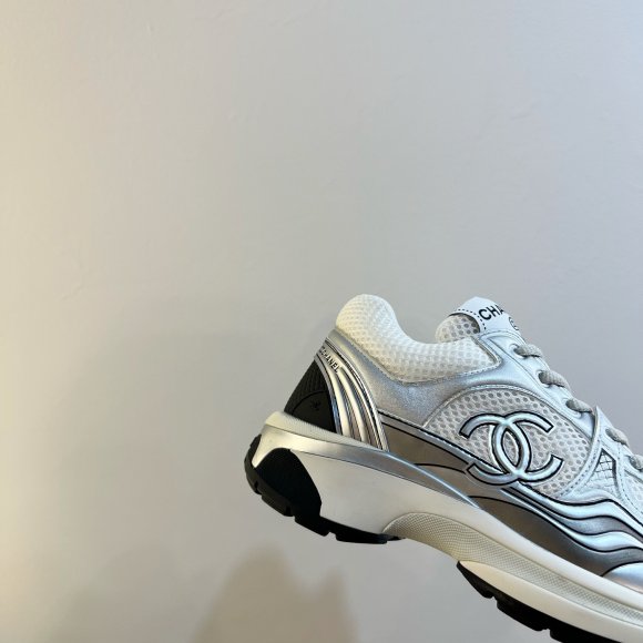 Chanel - Женские кроссовки ST3_2510CH1