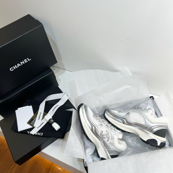 Chanel - Женские кроссовки ST3_2510CH1