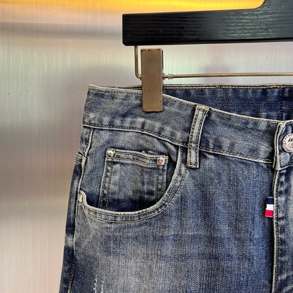 Thom Browne - Мужские штаны джинсы DZ_1412TB11 Thom Browne - Мужские штаны джинсы DZ_1412TB11