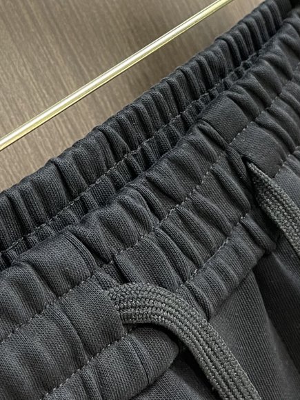 Balenciaga - Мужские повседневные штаны DZ_2810BA10 Balenciaga - Мужские повседневные штаны DZ_2810BA10