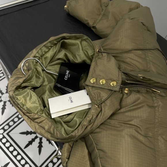 Celine - Женская куртка пуховик FY_2812CE2 Celine - Женская куртка пуховик FY_2812CE2