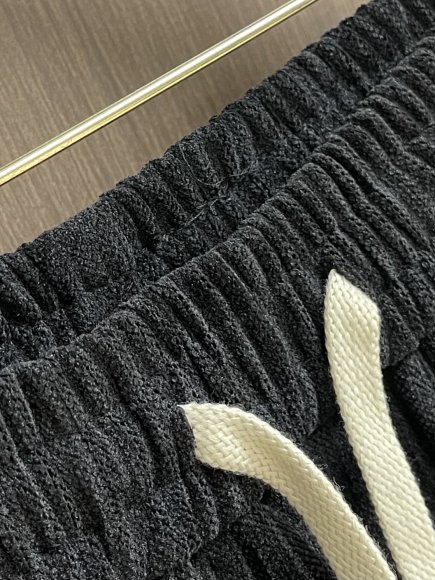 Vivienne Westwood - Мужские повседневные штаны DZ_2810VW11 Vivienne Westwood - Мужские повседневные штаны DZ_2810VW11