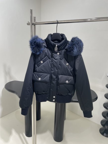 Chanel - Женская куртка пуховик FY_2812CH3