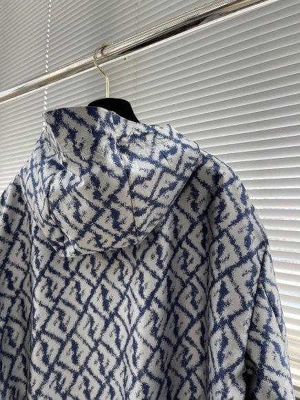 Fendi - Мужская куртка ветровка TJ_1303FE8 Fendi - Мужская куртка ветровка TJ_1303FE8