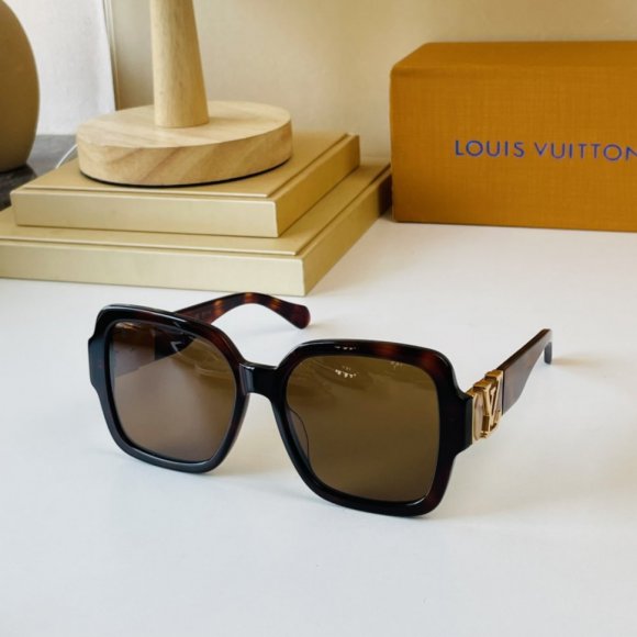 Louis Vuitton очки K2_0704LV15