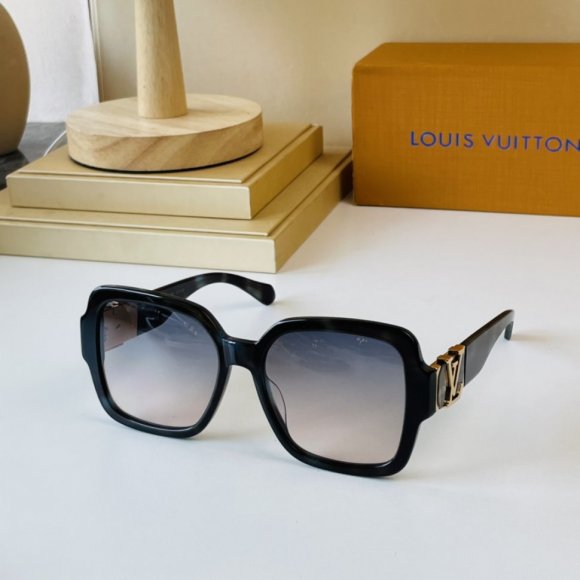 Louis Vuitton очки K2_0704LV15