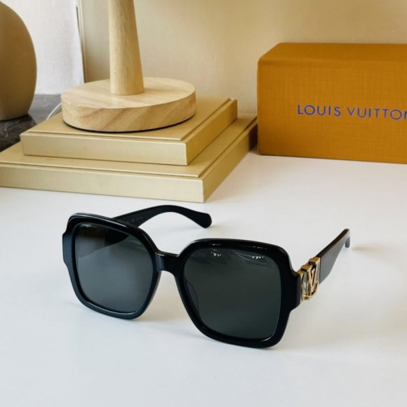 Louis Vuitton очки K2_0704LV15