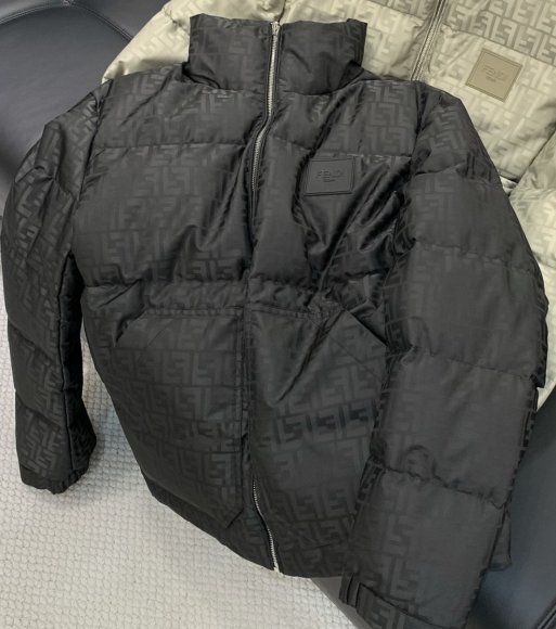 Fendi - Мужская куртка пуховик TI_2910FE1 Fendi - Мужская куртка пуховик TI_2910FE1