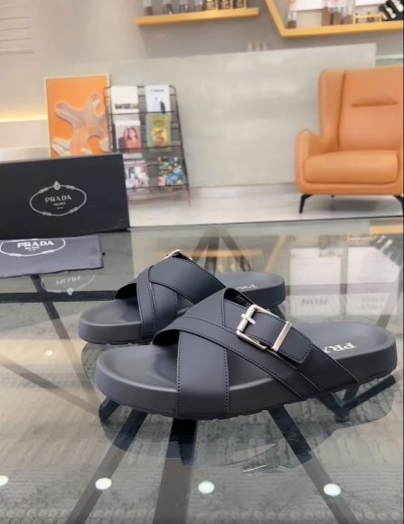 Prada - Мужские шлепанцы RU_3005PR1 Prada - Мужские шлепанцы RU_3005PR1