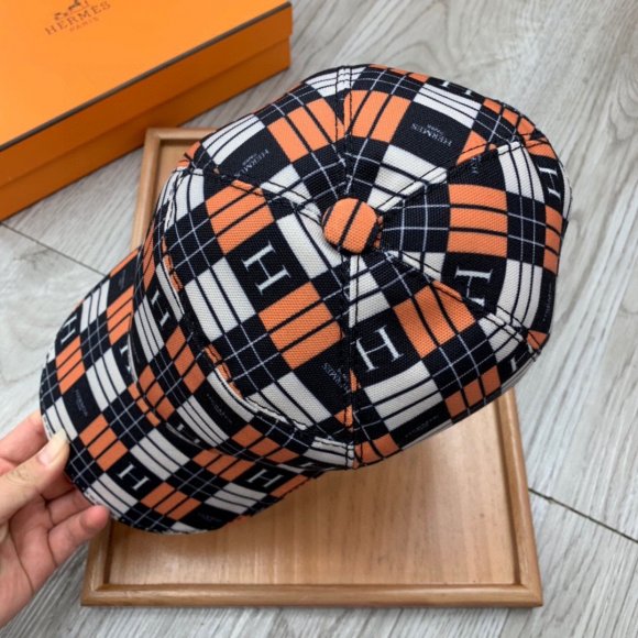 Hermes - Бейсболка кепка AO_1904HE20 Hermes - Бейсболка кепка AO_1904HE20