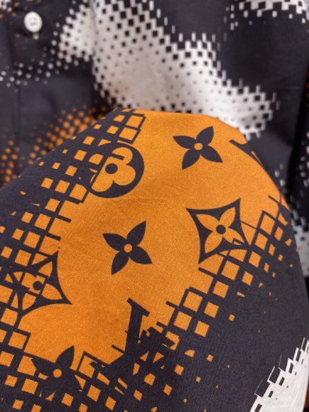 Louis Vuitton - Мужская рубашка DZ_1011LV6