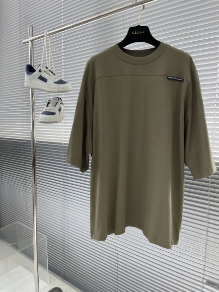 Maison Margiela MM6 - Мужская футболка майка TJ_0507MA5 Maison Margiela MM6 - Мужская футболка майка TJ_0507MA5