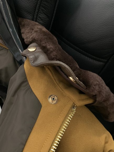 Miu Miu - Женская куртка пуховик TI_2910MM3 Miu Miu - Женская куртка пуховик TI_2910MM3