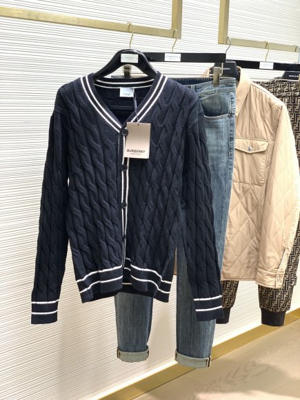 Burberry - Мужская кофта кардиган TI_0809BU3 Burberry - Мужская кофта кардиган TI_0809BU3