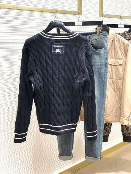 Burberry - Мужская кофта кардиган TI_0809BU3 Burberry - Мужская кофта кардиган TI_0809BU3