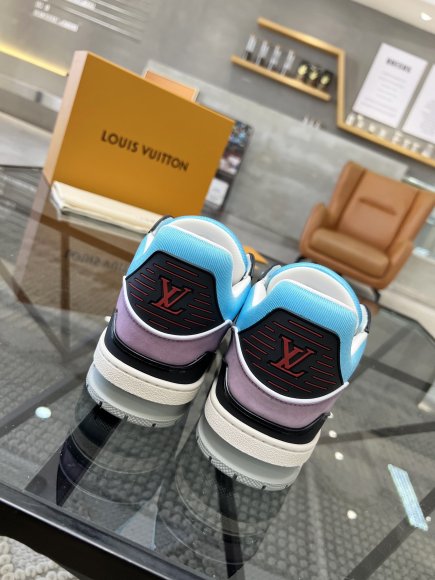 Louis Vuitton - Мужские кроссовки RU_2909LV1 Louis Vuitton - Мужские кроссовки RU_2909LV1