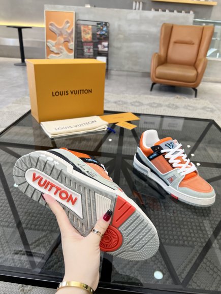 Louis Vuitton - Мужские кроссовки RU_2909LV1 Louis Vuitton - Мужские кроссовки RU_2909LV1