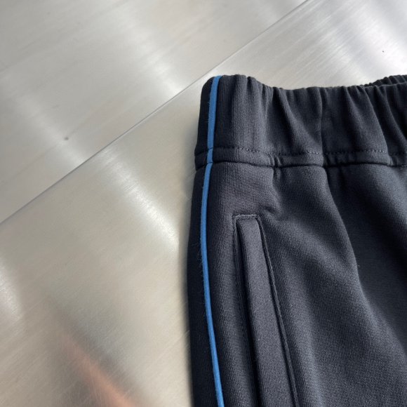 Prada - Мужские шорты TJ_1303PR12