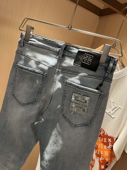 Givenchy - Мужские штаны джинсы DF_0904GI9 Givenchy - Мужские штаны джинсы DF_0904GI9