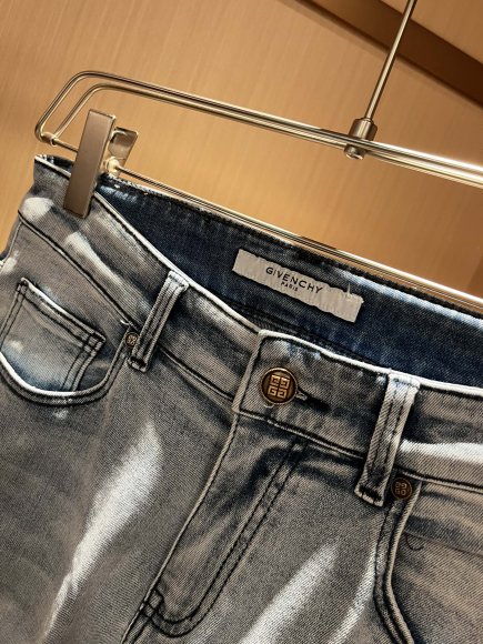 Givenchy - Мужские штаны джинсы DF_0904GI9 Givenchy - Мужские штаны джинсы DF_0904GI9