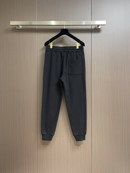 Burberry - Мужской спортивный костюм DZ_0908BU10