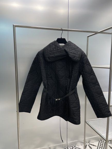 Dior - Женская стеганая куртка FY_2812DI8
