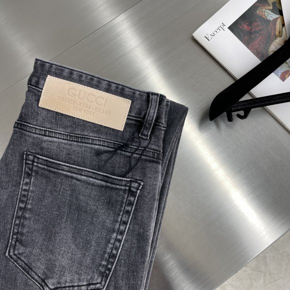 Gucci - Мужские штаны джинсы TJ_1303GU13 Gucci - Мужские штаны джинсы TJ_1303GU13