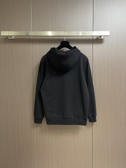 Moncler - Мужской спортивный костюм DZ_0908MO11 Moncler - Мужской спортивный костюм DZ_0908MO11